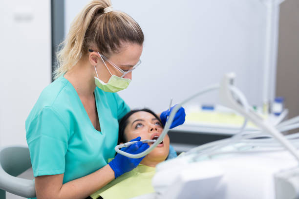 Best Walk-In Emergency Dentist in Rendon, TX